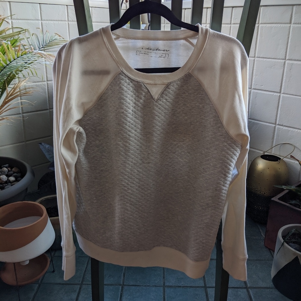 Eddie Bauer pull over sweater